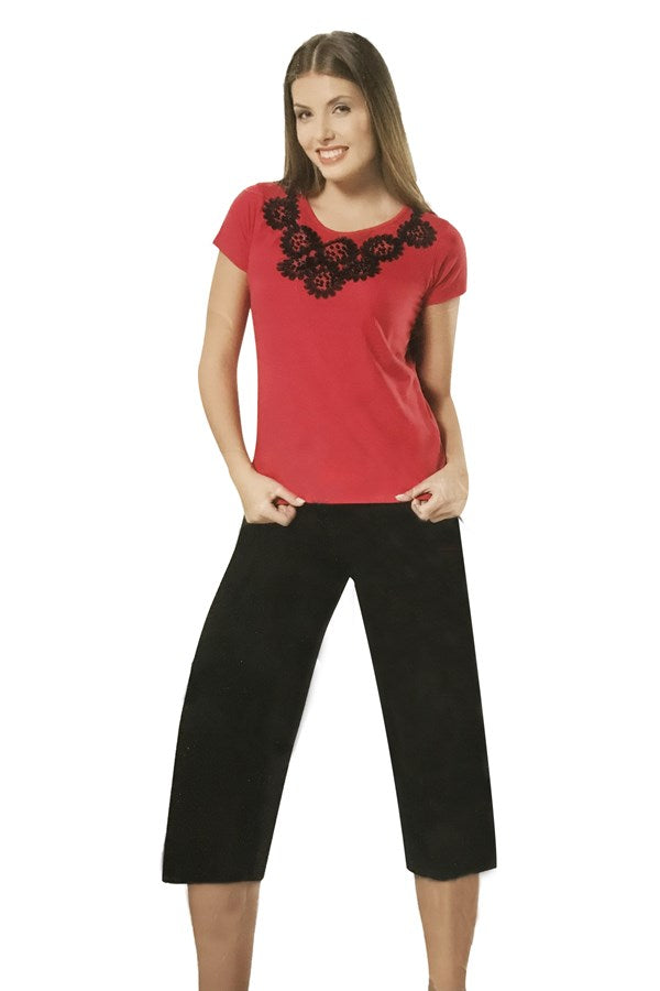 HMD Women's Lace Pearl Capri Set 50016